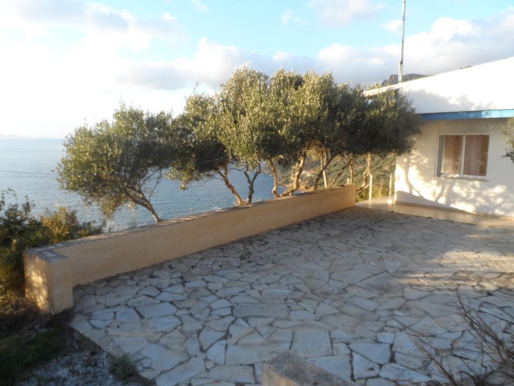 Michalis Holiday Home Ravdhoukha Bagian luar foto