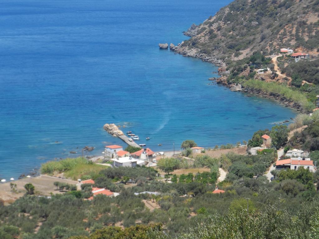 Michalis Holiday Home Ravdhoukha Bagian luar foto